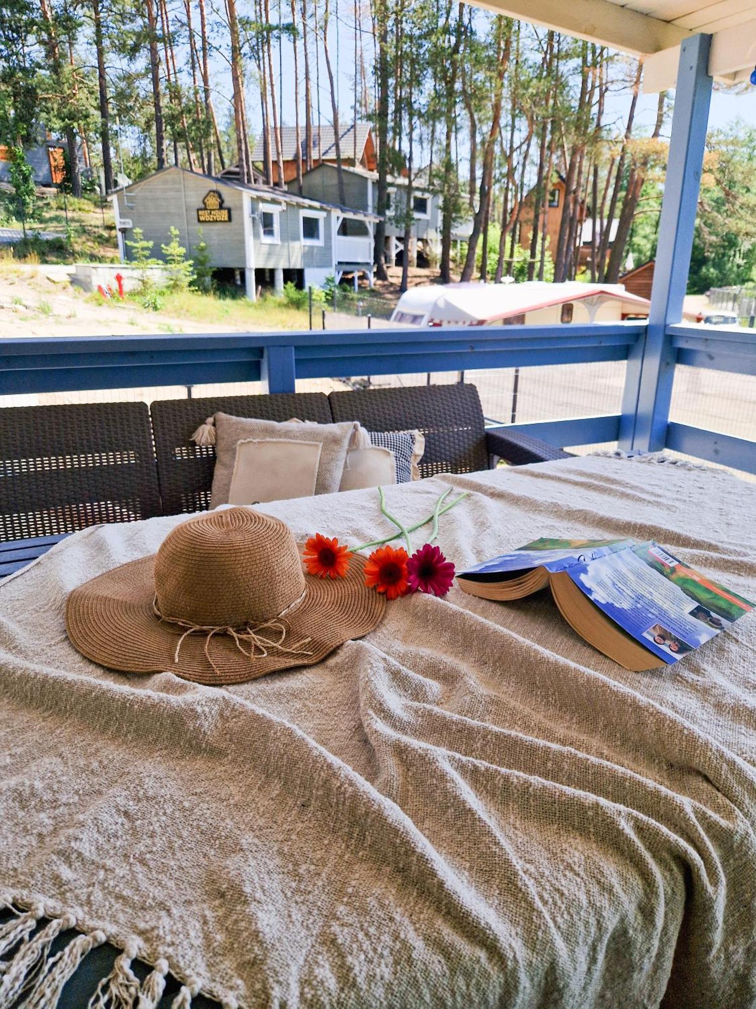 Wdzydze Nad Jeziorem Holiday home